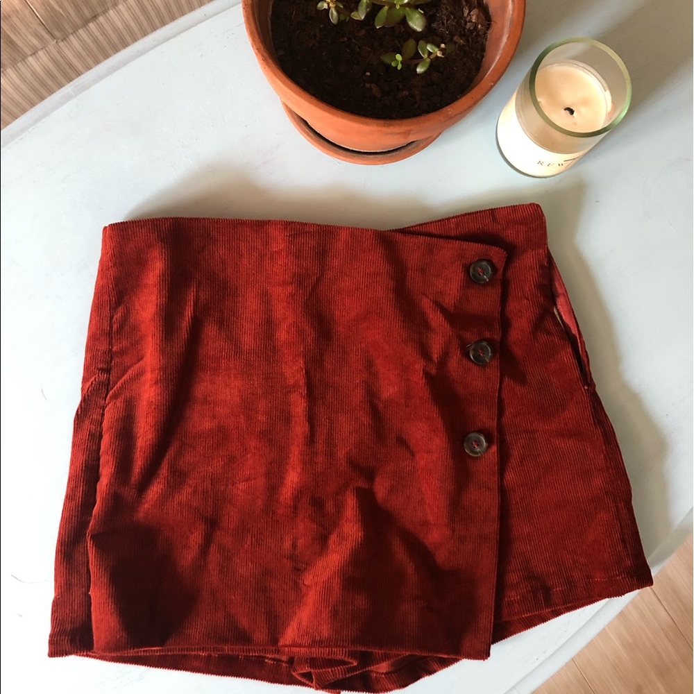 Skort